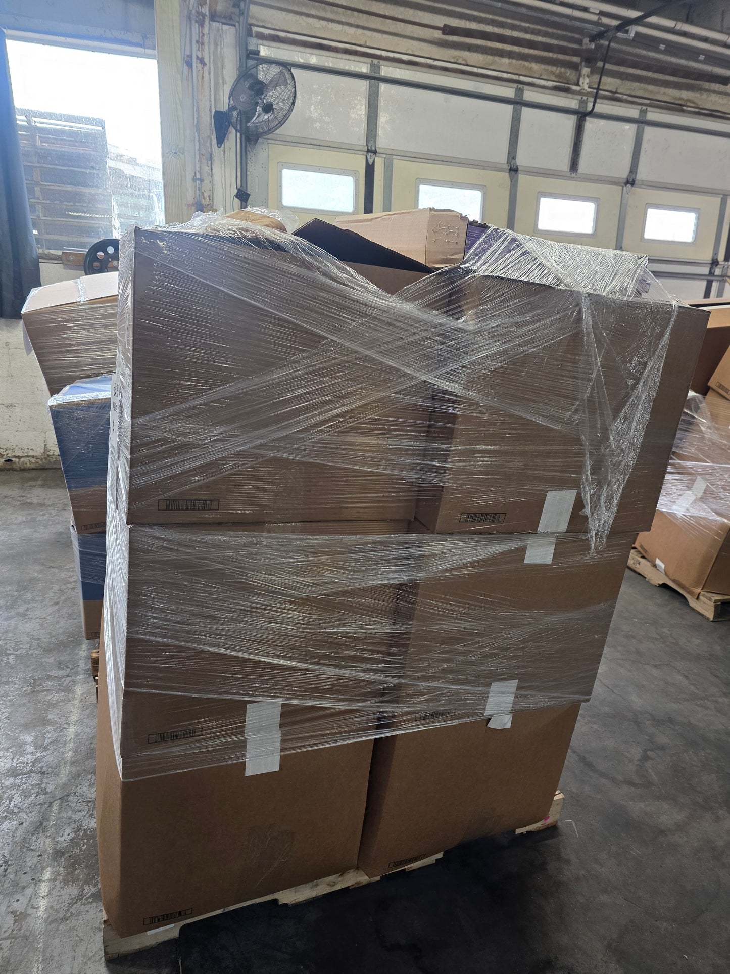 Walmart GM/Food Box Pallets