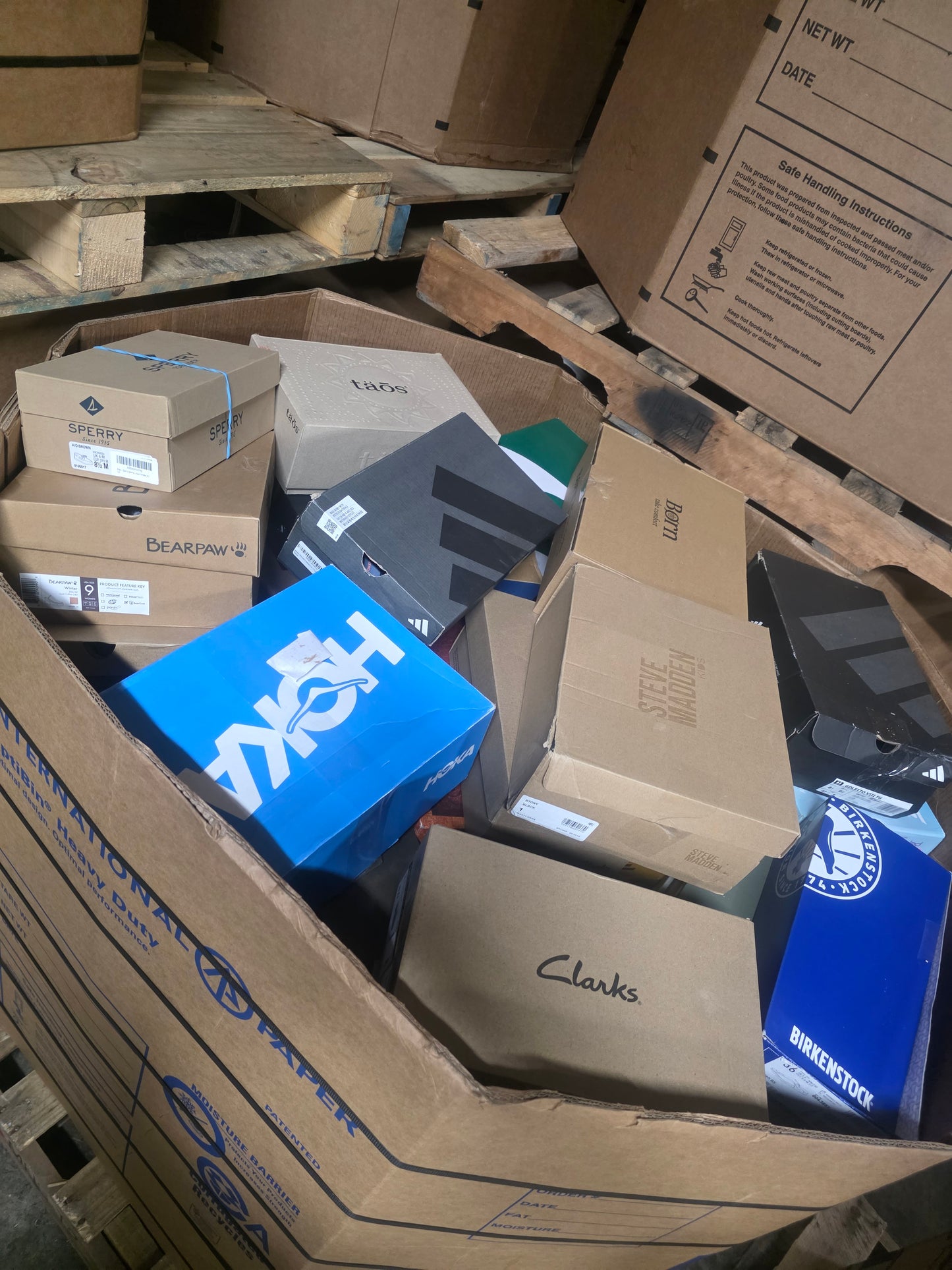 Boxed Shoes (100 pair)