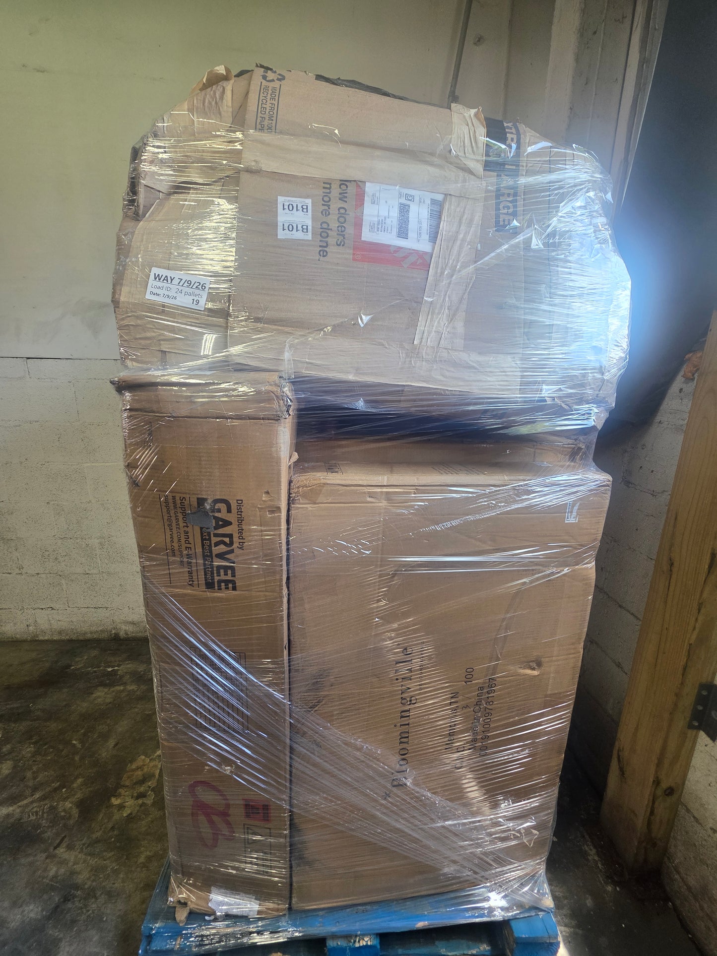 Wayfar Pallets