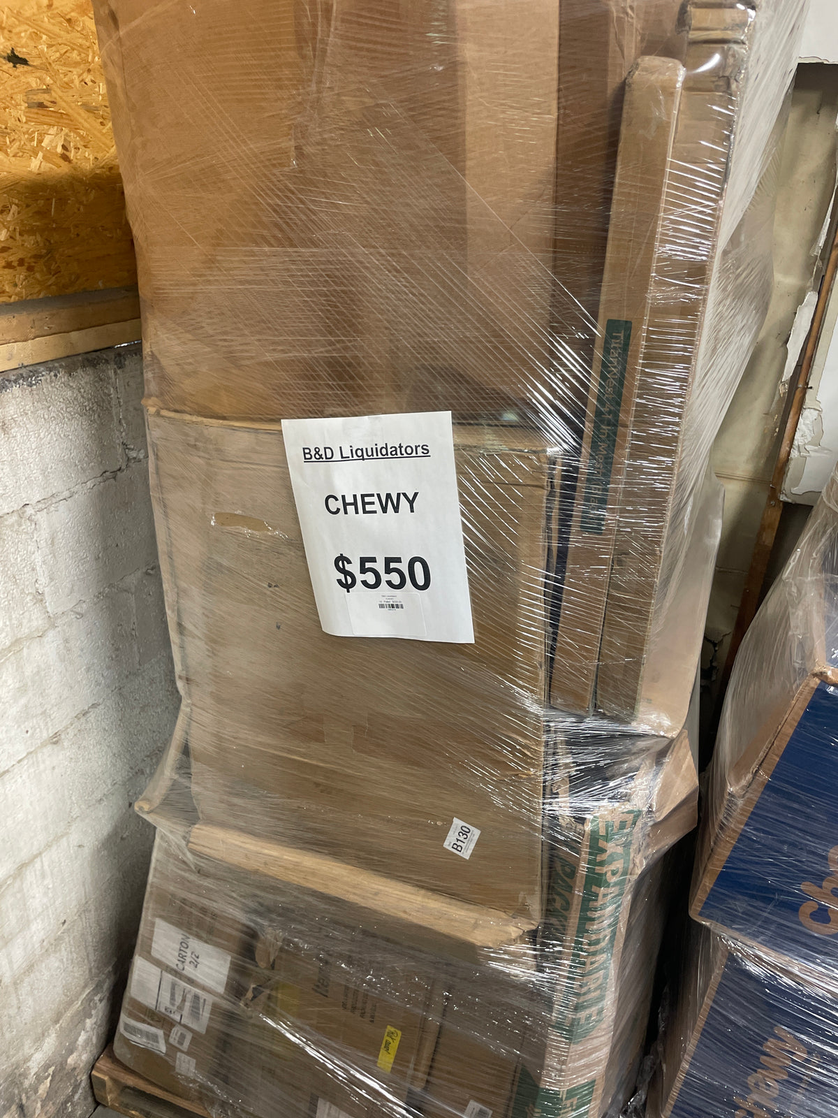 CHEWY Pet Pallets