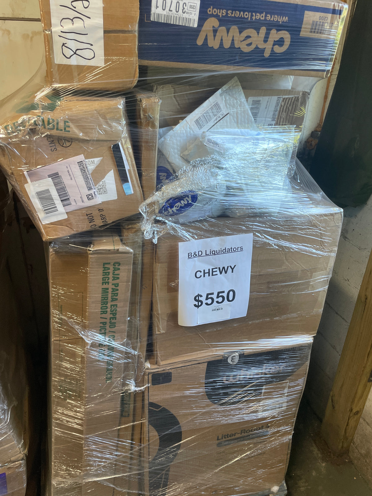 CHEWY Pet Pallets