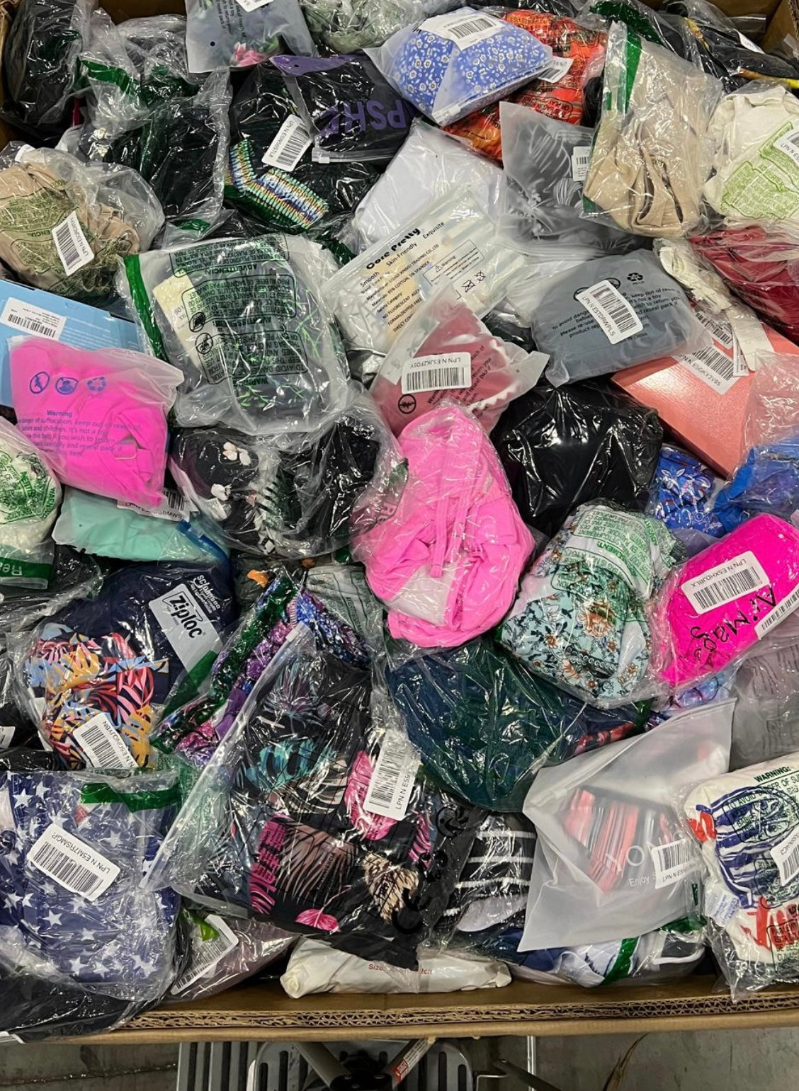 Amazon LPN Mixed Apparel Pallet– 1000 Pieces